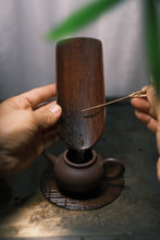 Load image into Gallery viewer, Recommendation of 1980s Pu'er Ripe Tea from Menghai Region by Tongxinshe Teahouse