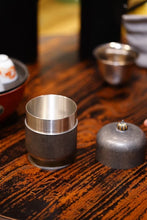 Load image into Gallery viewer, Tongxin She Teahouse: Encountering the Ancient Charm and Tea Aroma of JIELAN Tea Tin