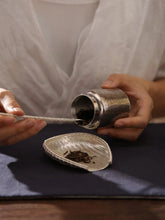 Load image into Gallery viewer, 9999 sterling silver small tea caddy