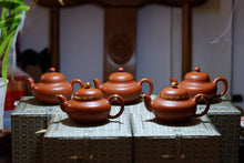 Load image into Gallery viewer, Customized "Adorable Round Treasure Pot" by Tongxin She Teahouse: A Choice of Purple Sand Treasures