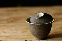 Load image into Gallery viewer, Tongxin She Tea Set Recommendation: The "Kong Ji" Gaiwan, Holding the Long Years