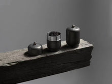 Load image into Gallery viewer, Tongxin She Teahouse: Encountering the Ancient Charm and Tea Aroma of JIELAN Tea Tin