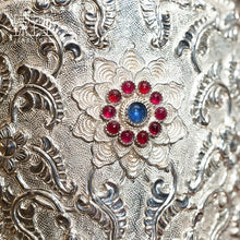 Load image into Gallery viewer, The Auspicious and Propitious Pure Silver Tea Set: A Pinnacle of Tea Culture and Traditional Crafts