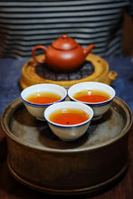 Load image into Gallery viewer, Red Clay Horizontal Teapot: The Wisdom of Brewing in a Classic Form