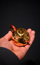 Load image into Gallery viewer, Tongxin She · Start of Spring Pure Gold Teapot | Limited One-of-a-Kind 100cc 120g Handcrafted Collection