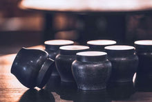 Load image into Gallery viewer, The Charm of Tin Tea Cans: Preserving the Elegance of Tea in an Oriental Style