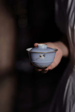 Load image into Gallery viewer, Yunshan Lanfushan Shouhai "Crane" Gai Wan/100cc/云山蓝福山寿海鹤盖碗