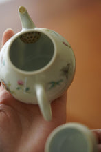 Load image into Gallery viewer, Pastel Butterfly Love Flower Siting Small Teapot/粉彩蝶恋花思亭小茶壶”。
