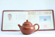 Load image into Gallery viewer, "Ming Zhu Teapot" made by Teacher Hui Xiang Yun, which uses Da Hong Pao Zhu Ni and has a capacity of 120cc.