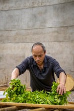 Load image into Gallery viewer, OriginalAspirationinTea,Craftsmanship in Truth A Record of the Custom-made Tongxin She Huxiaoyan Rougui 2025