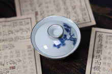 Load image into Gallery viewer, Tongxin She Selection | Silver-Rimmed Blue and White Deer Gongfu Tea Set