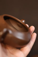 Load image into Gallery viewer, Copy of Mr. Jie Ming's work "Dwarf Pear" Capacity 150cc, old purple clay from the 1970s Zisha Factory
