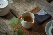 Load image into Gallery viewer, 2022 Wudang Duck Shit Fragrance Phoenix Dancong鸭屎香