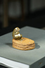 Load image into Gallery viewer, The Elegance of Incense and Tea: Tongxin She Teahouse Recommends Chen Zhen's Handmade Frog - shaped Purple Clay Incense Holder and Tea Pet