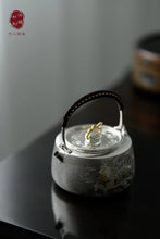 Load image into Gallery viewer, Collection grade unicorn gold ingot sterling silver pot/麒麟银壶