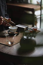 Load image into Gallery viewer, The "Elegant and Tranquil Pine Branch Verse Set" of Jingdezhen Porcelain: Poetic Charm on the Tea Table