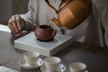 Load image into Gallery viewer, Warmth of Aged Tea, Gratitude for Your Company – A Winter Letter from Tongxinshe Teahouse to All Tea Lovers 1999 Nannuo Mountain Ripe Pu’er Tea