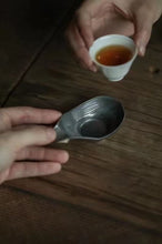 Load image into Gallery viewer, Tongxin Teahouse: Lotus-shaped Pure Tin Tea Saucer Holders, the Elegant Charm of Chinese Style on the Tea Table