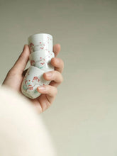 Load image into Gallery viewer, Tongxinshe Teahouse · Bone-Free Color Plum & Bamboo "Double Purity" Fragrance-Sniffing Cup /梅竹双清闻香杯