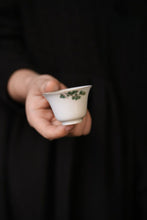 Load image into Gallery viewer, New Arrival at Tongxinshe Teahouse: Only When Winter Comes Can We Recognize the Pine and Cypress — Hand-Painted Pine Poem Teacup in Traditional Chinese Colors