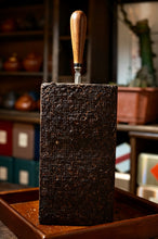 Load image into Gallery viewer, 2008 Custom‑Made Gong Ting Ripe Puer Brick Aged in Shenzhen Dry Warehouse — Mellow & Peaceful Tea Forged by Years Produced by Tongxin‑She Teahouse|Full Brick: 2 kg