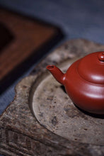 Load image into Gallery viewer, A collection-level handmade purple clay teapot, made by Master Hui Xiangyun, the 15th generation descendant of Hui Mengchen, the "Rare Da Hong Pao Zhu Ni Han Zhu  Teapot" with a capacity of 100cc.