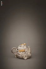 Load image into Gallery viewer, Small pot for attracting wealth and treasure