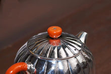 Load image into Gallery viewer, A Teapot Concentrating Essence: The 999 Pure Silver Chrysanthemum Petal Teapot Appreciation