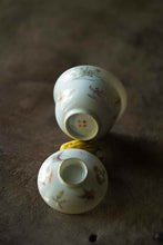 Load image into Gallery viewer, Tongxin She Teahouse Fine Wares: Hand-Painted Famille Rose Butterfly & Blossom, Spring Poetic Charm Encapsulated in Porcelain蝶恋花盖碗杯子