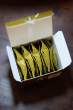 Load image into Gallery viewer, Tong Xin She Teahouse Wuyi Rock Tea Teabags: Limited Pre-Sale – Rare True-Rock Flavor, Act Fast!
