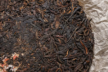 Load image into Gallery viewer, 2000 Yichanghao Chingpin Raw Tea Cake (Export to HK)