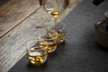 Load image into Gallery viewer, Glass Gong Dao Bei/3 options.