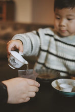 Load image into Gallery viewer, The Harmony of Tea Aroma and the Charm of Tea Ware: The Beauty of the Wuyi Mountain Ink-colored Porcelain Gaiwan with the Image of Matouyan