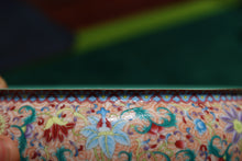 Load image into Gallery viewer, "enamel-colored tea washing bowl" from Jingdezhen. It is 16.5 cm in diameter and 8 cm in height, with a capacity of 1000 cc.