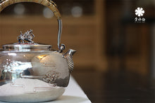 Load image into Gallery viewer, "Dragon Totem Pure Silver Kettle" handmade by Li Xiaobai, inheritor of intangible cultural heritage