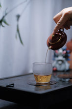 Load image into Gallery viewer, 2024 Phoenix Dancong Limited Edition "Ancient Tree Dong Fang Hong "