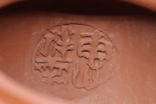 Load image into Gallery viewer, Tongxinshe Teahouse Collection Series: Hui Xiang Yun Master Old Zhu Ni Teapot 100cc