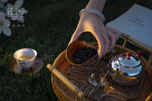 Load image into Gallery viewer, "Filigree Goldfish Tea"/花丝金鱼茶则
