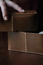 Load image into Gallery viewer, Tongxinshe Teahouse | "Fragrance in Hand" · Portable Tea Set, Limited Edition