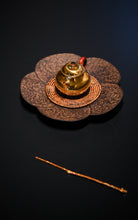 Load image into Gallery viewer, Tongxin She · Start of Spring Pure Gold Teapot | Limited One-of-a-Kind 100cc 120g Handcrafted Collection