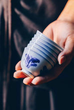 Load image into Gallery viewer, Exquisite Tea Ware: Jingdezhen Handmade Blue and White "Hundred Treasures" Cup