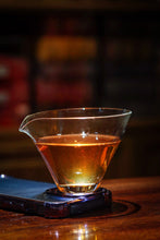 Load image into Gallery viewer, "2005 Yi Chang Hao Treasure Puer Sheng Tea"