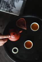 Load image into Gallery viewer, Tongxin She Teahouse recommends the "Limited Edition Portable Tea Set", which is meticulously crafted to meet the needs of tea lovers to enjoy a pleasant tea-drinking experience during their travels.