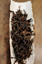 Load image into Gallery viewer, Zhengyan Jin Mu Dan: The Floral Pinnacle of Wuyi Rock Tea。弥陀岩金牡丹