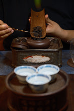 Load image into Gallery viewer, Tongxin She Tea House Collection: 2002 China Tea "Big Red Seal" Raw Pu'er, 8g Sample Available