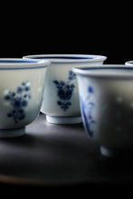 Load image into Gallery viewer, Elegant New Arrival of Linglong Tea Cups at Tongxinshe Teahouse