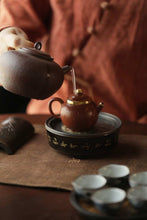 Load image into Gallery viewer, "Black Glazed and Gold-traced Tripod Tea Saucer: An Exquisite Choice on the Tea Table"