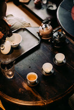 Load image into Gallery viewer, The Small Silver Kettle Paying Tribute to the 1980s: The Integration of Time and Craftsmanship