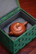 Load image into Gallery viewer, Yinlong Gongchun·Fully handmade, capacity 130cc/raw ore vermilion mud