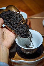 Load image into Gallery viewer, 2020 Wuyi Rock Tea "Yu Hua Dong Lao Cong Shui Xian"